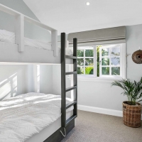Fairlight house bunk room